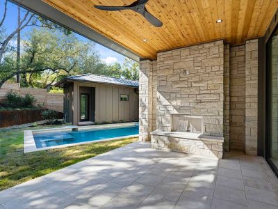 Outdoor Fireplace Installation